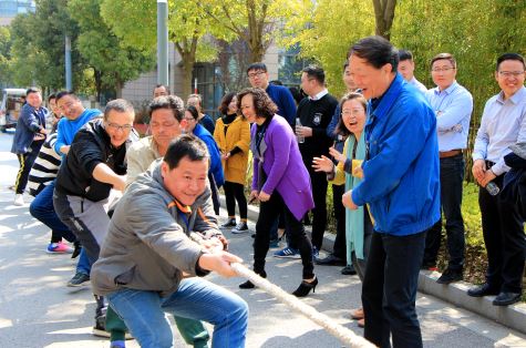 “弗兰德”杯拔河比赛在乐虎lehu唯一官网科技园举行